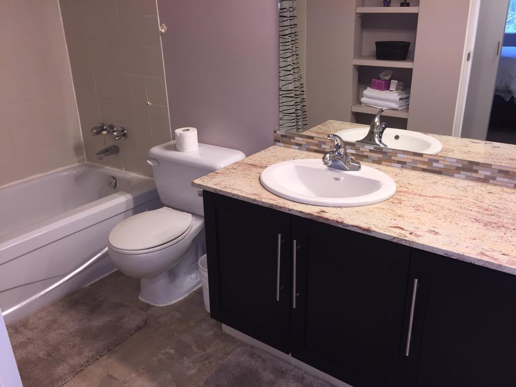 Olympic Suites Калґарі Екстер'єр фото